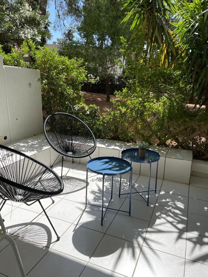شقة Vouliagmeni'S Secret Garden Near The Sea أثينا المظهر الخارجي الصورة